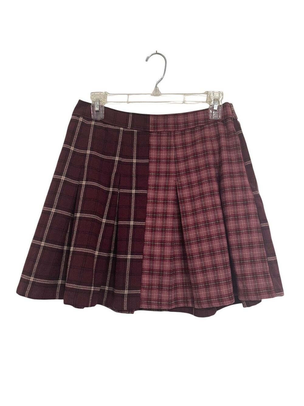 Hollister Ultra High Rise Berry Red Plaid A Line Mini Skirt Medium